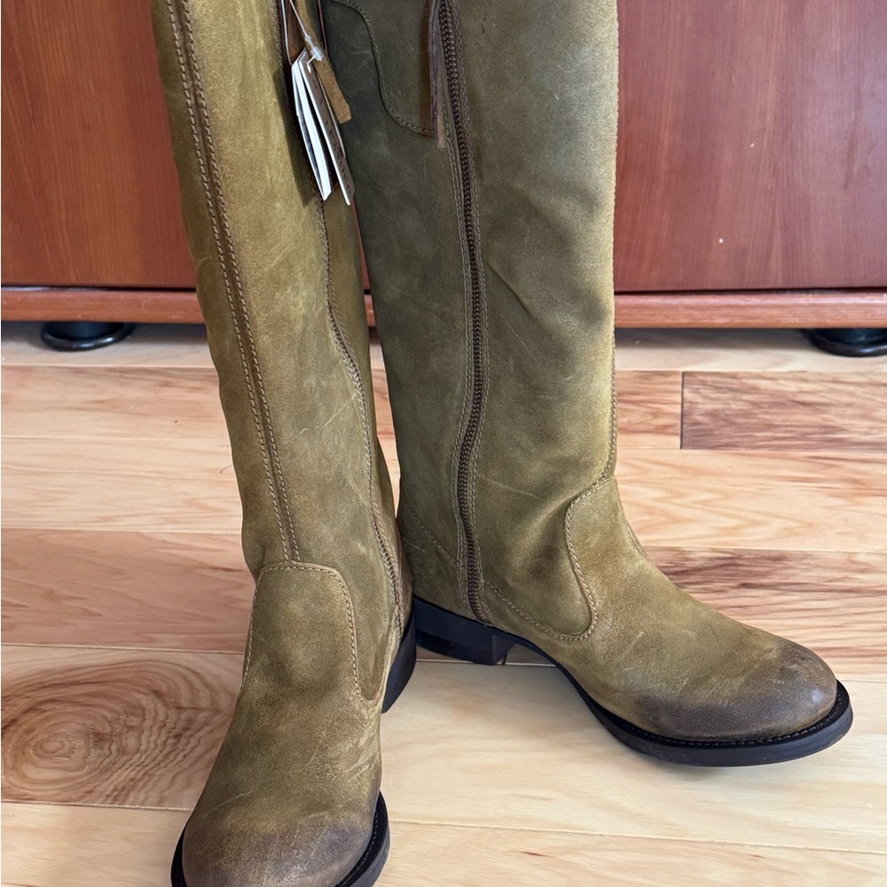ZARA Taupe Knee-High Leather Low Heel Boots
